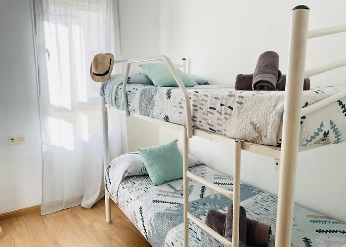 Velero En El Ctro De * Nerja