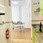 Velero En El Ctro De Нерха