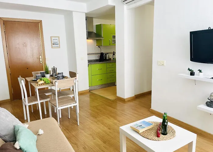 Velero En El Ctro De * Нерха